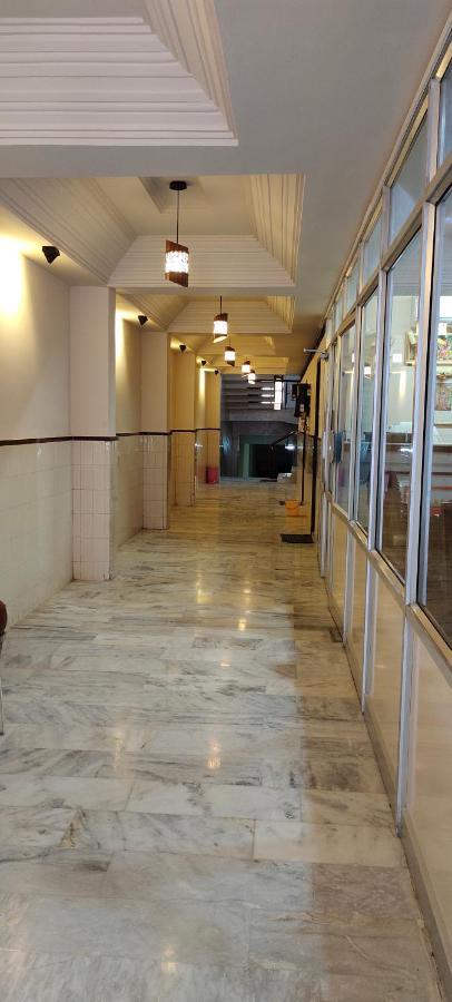 Hotel Temple View Madurai Bagian luar foto